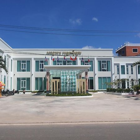 Grand Seagull Hotel Sihanoukville Exterior photo