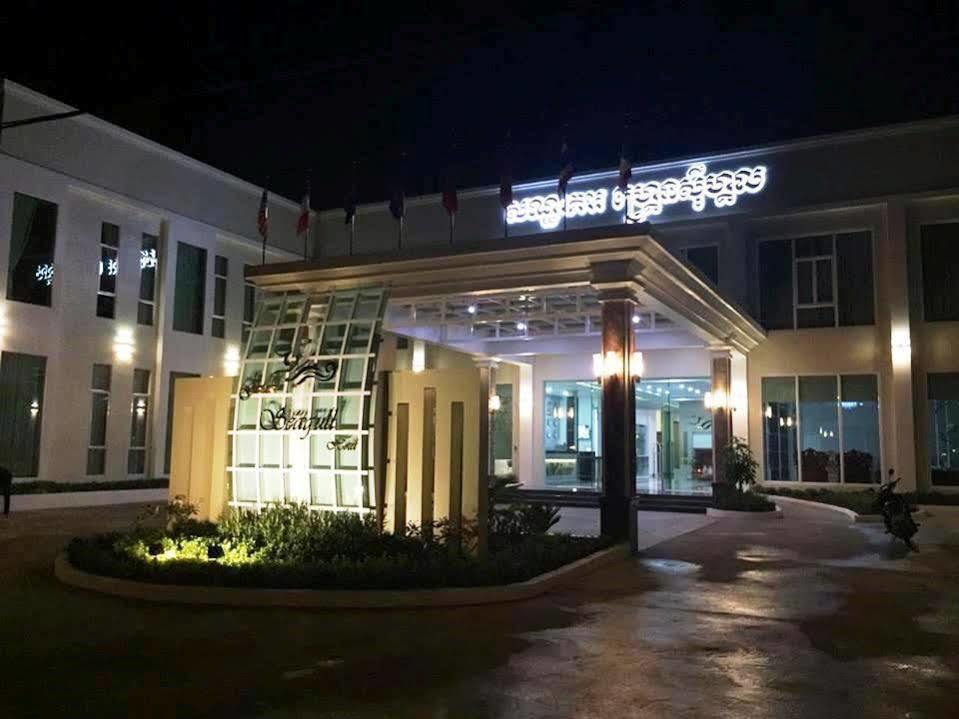 Grand Seagull Hotel Sihanoukville Exterior photo